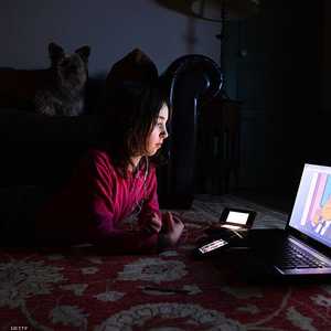 يزعم البعض أن الموقع يعرض محتوى غير لائق للأطفال.