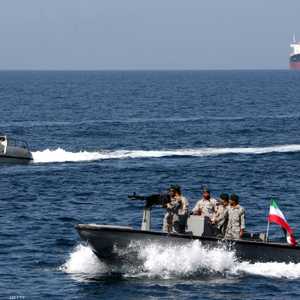 وتيرة التوتر تتسارع قرب مضيق هرمز