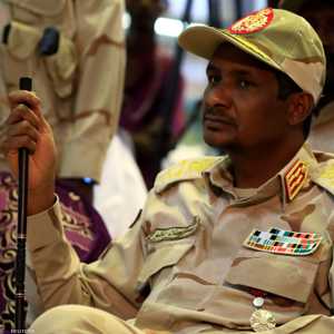 يقود حميدتي قوات الدعم السريع.