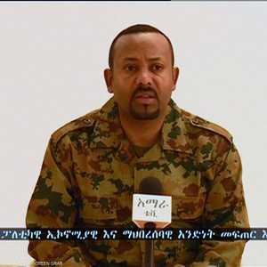 أبي أحمد ظهر على التلفزيون الرسمي في زي عسكري