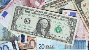 تم تحديد سعر الدولار الجمركي في 16.77 جنيها لبعض السلع