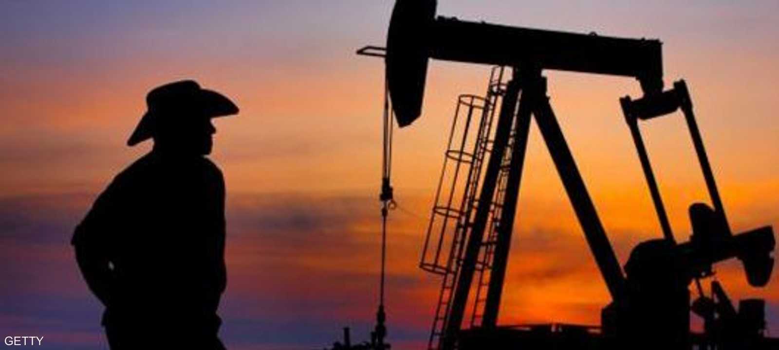 المخاوف من تباطؤ النمو أجبر النفط على التراجع