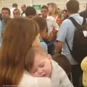 نانسي عجرم في مطار بيروت