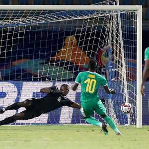 ماني أضاع ركلة الجزاء أمام أوغندا
