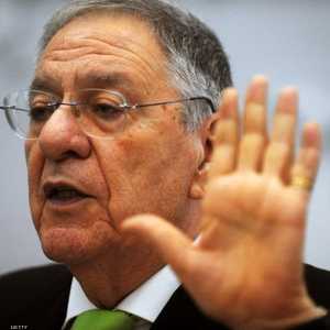 ولد عباس كان أحد المقربين من الرئيس السابق بوتفليقة.