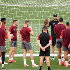 كان أبناء كلوب قريبين من التتويج بالبريمرليغ الموسم الماضي