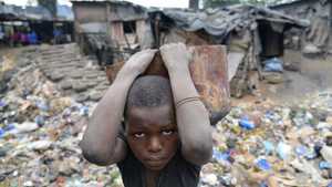 التقرير يعتمد مؤشر الفقر متعدد الأبعاد