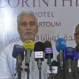 الوسيط الإفريقي إلى السودان محمد الحسن ولد لبات