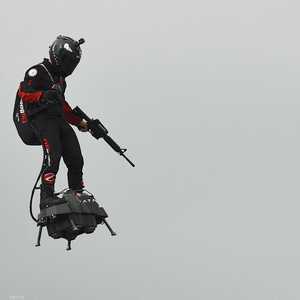 يمكن للوح الطائر أن يحلق لمسافة 190كيلومترا