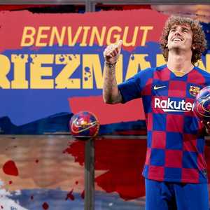 غريزمان بقميص برشلونة