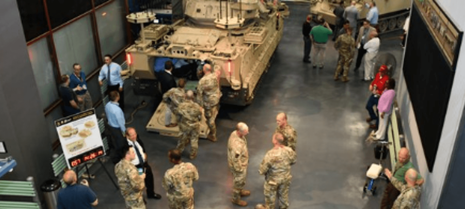 المركبة الروبوتية في معرض عسكري أميركي