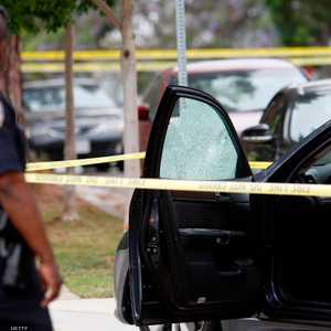 الطفلان توفيا غرقا بعدما سقطت السيارة في المياه