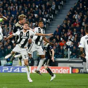 دي ليخت أقصى يوفنتوس من دوري أبطال أوروبا الموسم الماضي