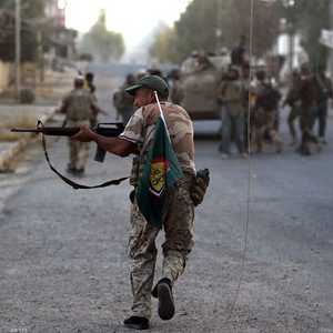 بنس لم يحدد أسماء قادة الميليشيات المرتبطة بإيران في العراق.