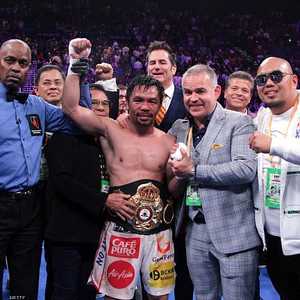 باكياو فاز على بطل رابطة الملاكمة العالمية.