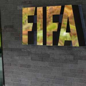 شعار الاتحاد الدولي لكرة القدم "الفيفا"