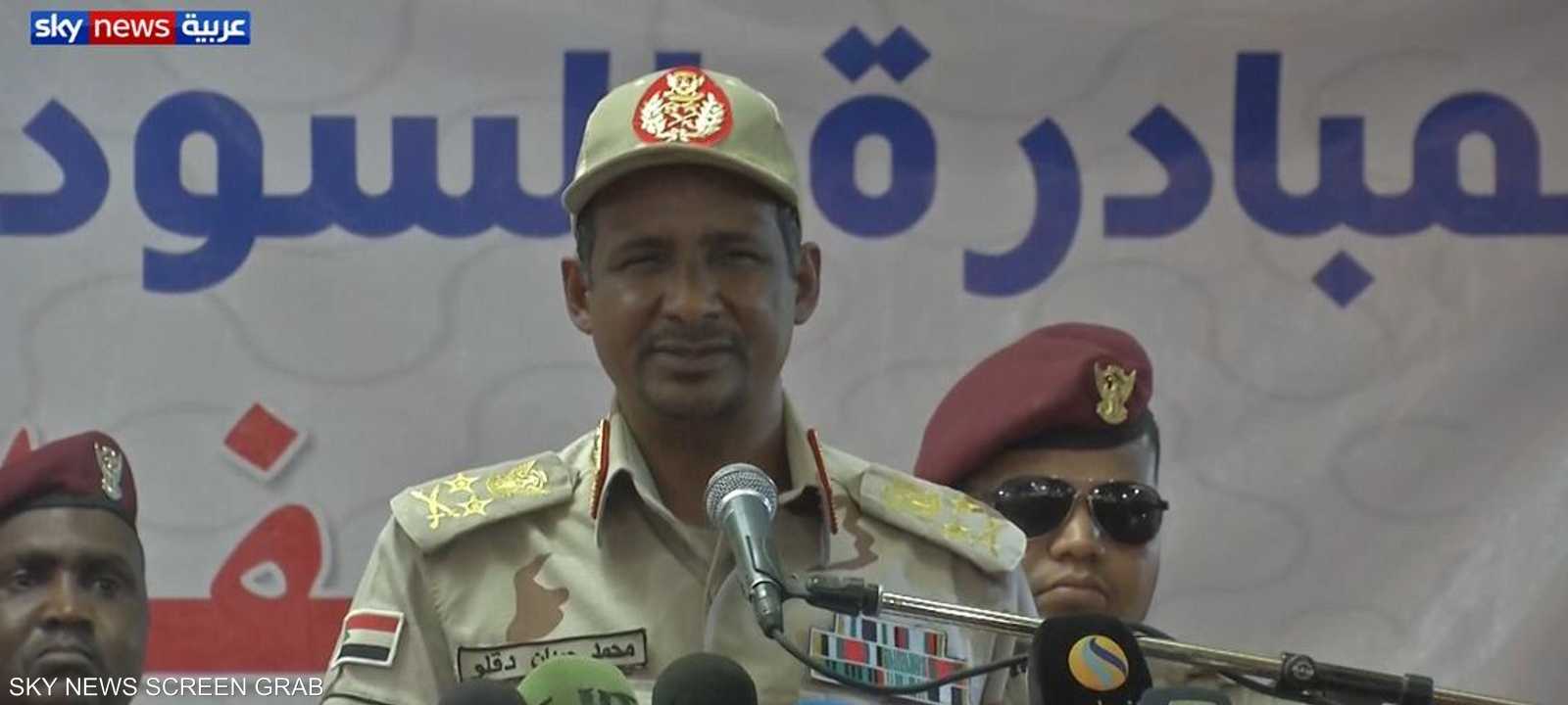 نائب رئيس المجلس العسكري الانتقالي بالسودان محمد دقلو