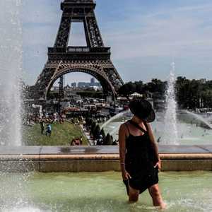 ارتفاع كبير في درجات الحرارة في باريس