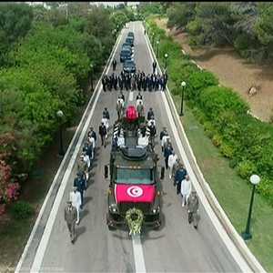 موكب جنازة الرئيس التونسي  الباجسي قايد السبسي