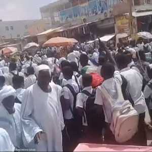 البرهان: مقتل متظاهرين جريمة غير مقبولة