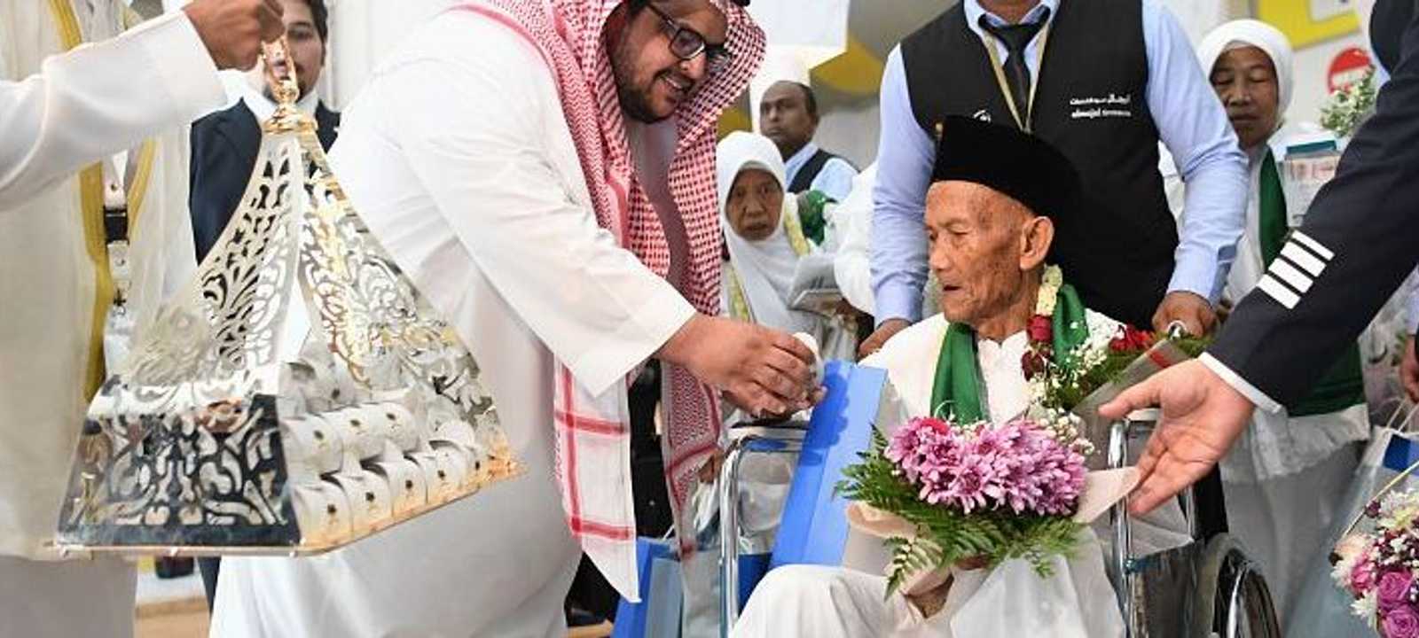 حفاوة كبيرة استقبل بها المعمر الأندونيسي