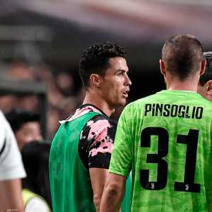 رونالدو لم يشارك أمام فريق نجوم الدوري الكوري الجنوبي