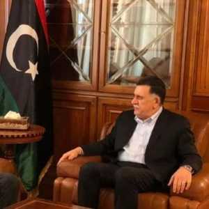 لقاء سابق بين السراج وسلامة