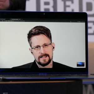 سنودن مطلوب بتهمة الخيانة العظمي بعد تسريب وثائق حساسة