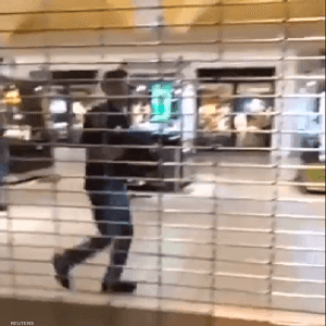 مذبحة "المول".. لحظة تدخل شرطة تكساس