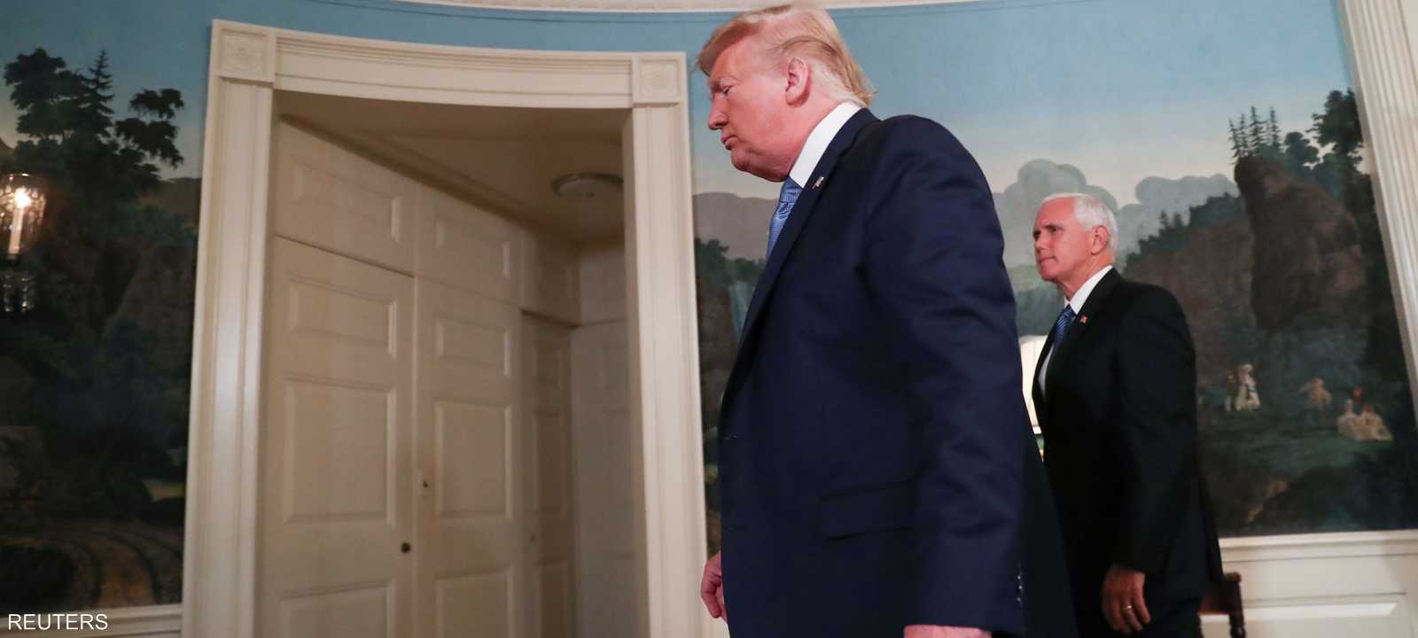 ترامب أدان بشدة العنصرية لكنه لم يلق باللوم على فوضى السلاح