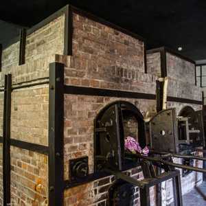 الأفران في معسكر نازي للتخلص من جثث القتلى