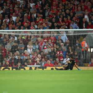 بيكر أصيب في الدقيقة 38