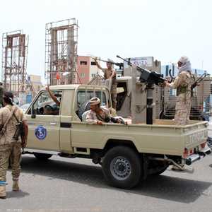 مقاتلون تابعون  للمجلس الانتقالي في شوارع عدن