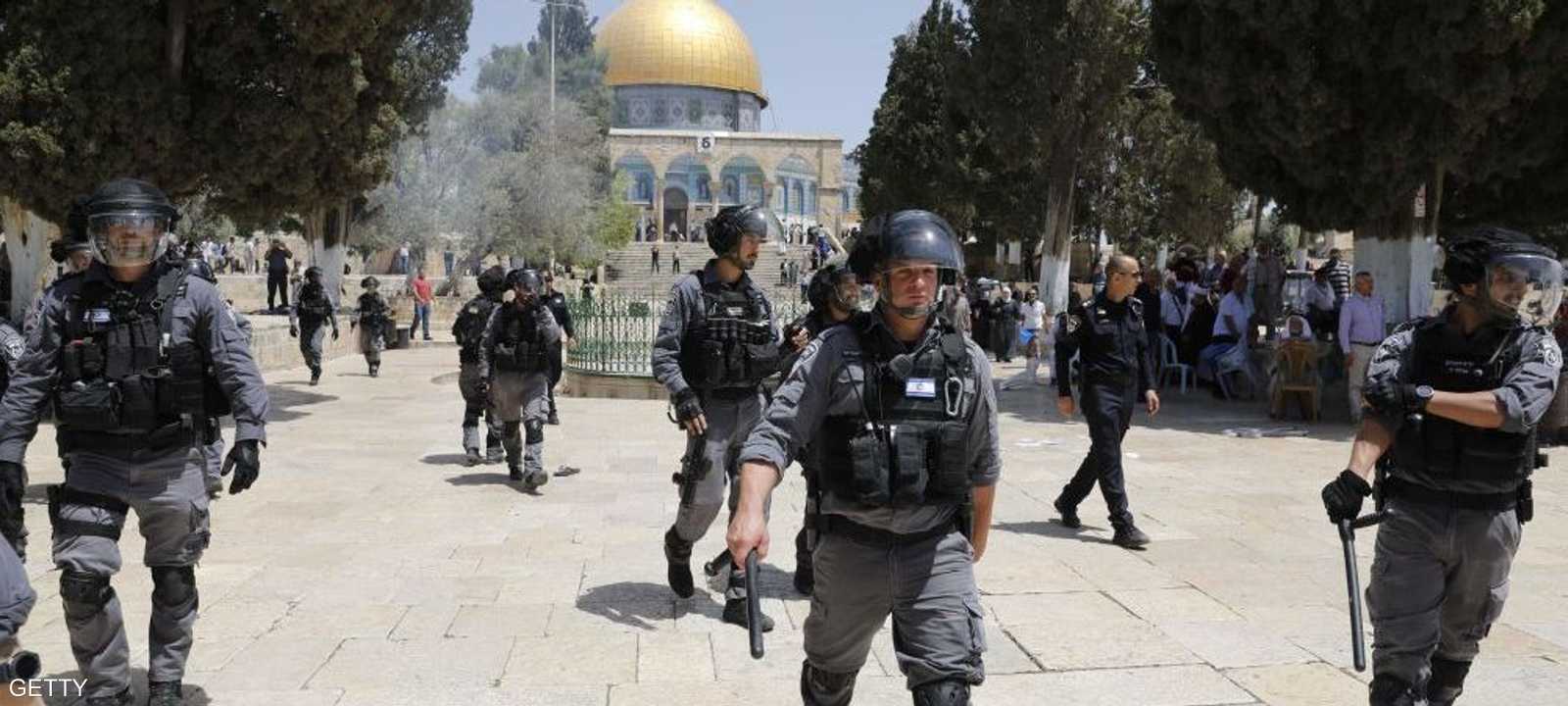 قوات إسرائيلية في المسجد الأقصى - أرشيفية