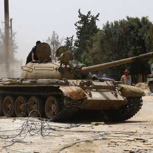 الجيش الليبي يحاول استعادة طرابلس من يد الميليشيات المتطرفة