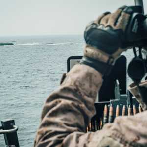 أطلقت الولايات المتحدة مهمة أمنية بحرية في الخليج.