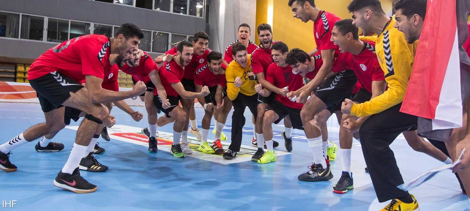 منتخب مصر للناشئين توج بطلا للعالم