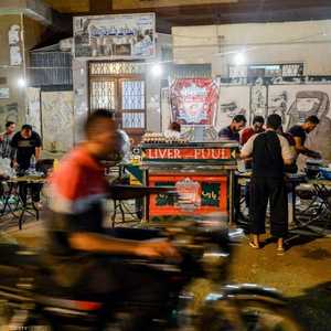 عربة لبيع الفول بإحدى مناطق القاهرة