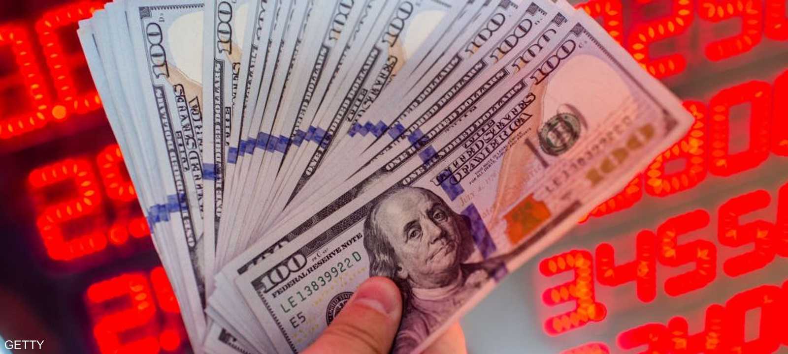 سيبدأ تحديد سعر الدولار الجمركي ابتداءا من الثاني من سبتمبر