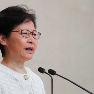 رئيسة هونغ كونغ التنفيذية كاري لام في مؤتمر صحفي الثلاثاء.