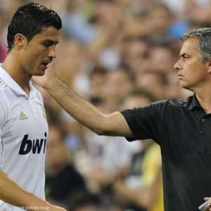 جوزيه مورينيو ورونالدو (أرشيف)