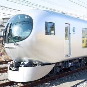 قطار الرصاصة الياباني الجديد.. غرفة معيشة