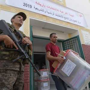 استعدادات على قدم وساق من أجل يوم الانتخابات في تونس