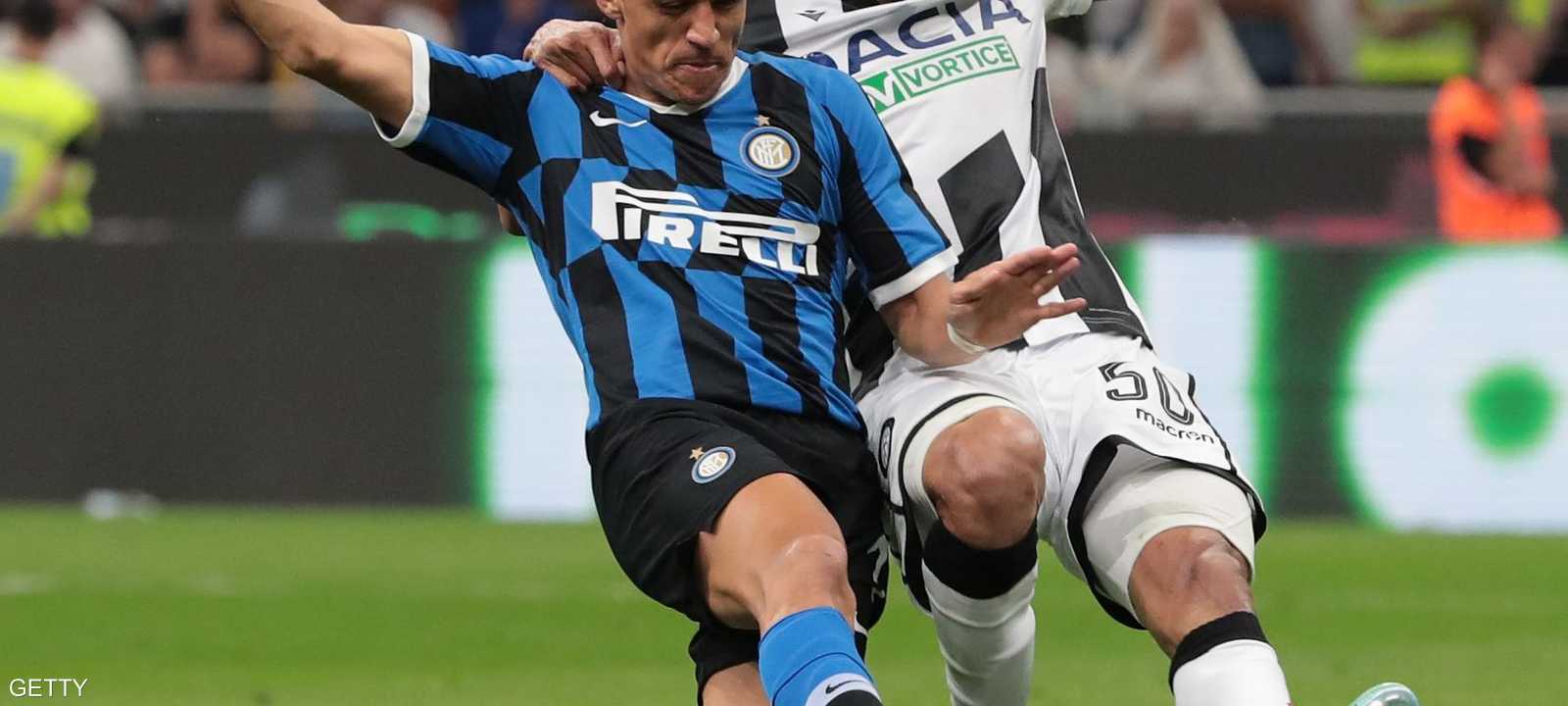 احتكاك كروي بين بيكاو وسانشيز