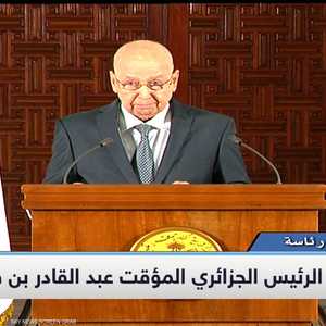 الرئيس الجزائري يحدد 12 ديسمبر موعدا للانتخابات الرئاسية