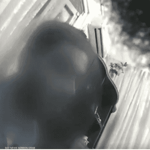 صورة للأب الذي خطط لبيع ابنه