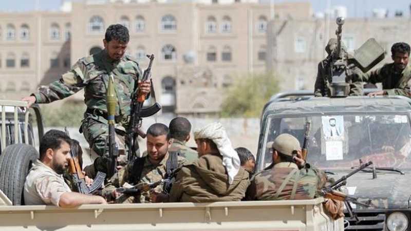 ميليشيا الحوثي تنتهك القانون الدولي باستهداف الأعيان المدنية