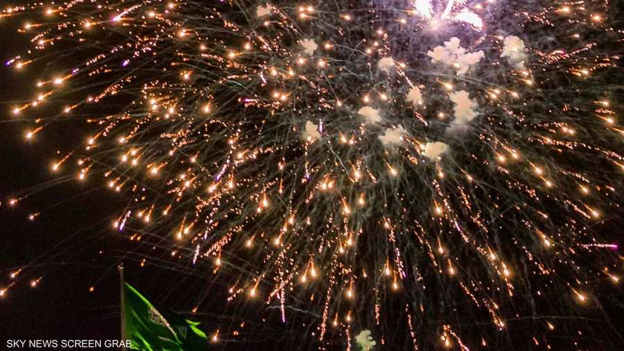 الألعاب النارية أضاءت سماء المملكة في الاحتفالات