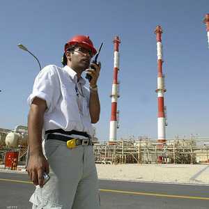 صورة أرشيفية لإحدى منشآت الطاقة في إيران