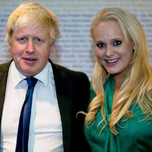 جونسون وأركوري بلقطة أرشيف